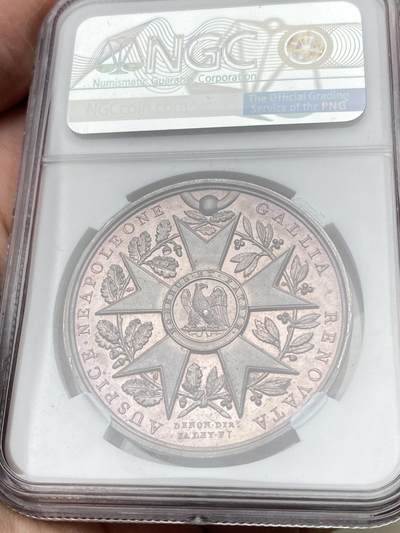 万国钱币拍卖第058期（万国新年大拍） NGC MS62 1806年法国拿破仑一世荣誉军团成立纪念大银章 拿皇罕见银质品种 高浮雕欧陆焕蓝彩 39.5MM 32.11G