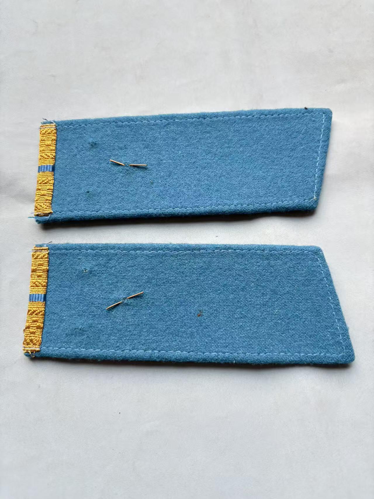 盛世勋华——号角文化勋章邮票专场拍卖第295期 苏联空军少尉礼服肩章