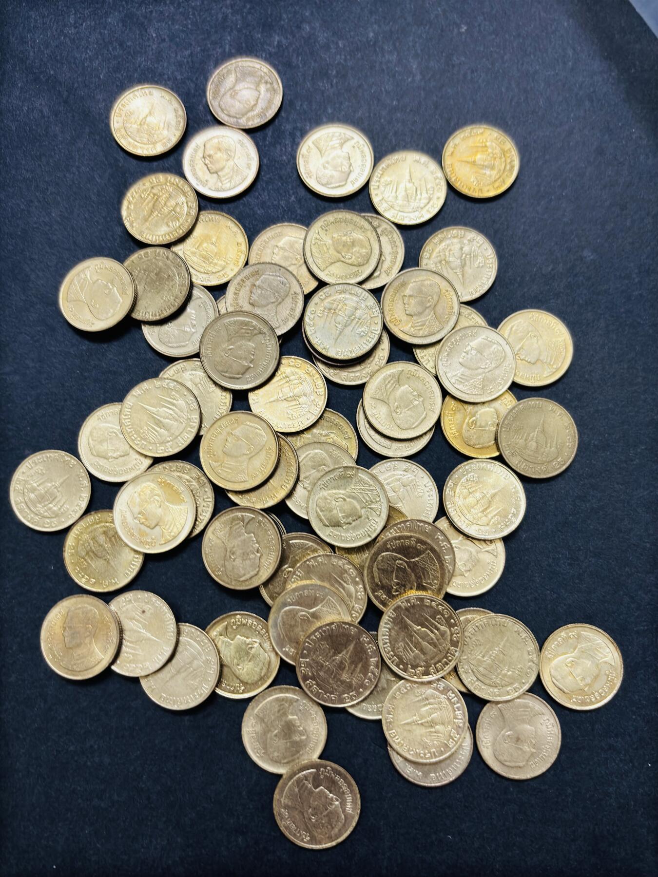 文馨钱币收藏第 286 场，圣诞节专场【 长期接收代拍品低至 0 佣金】 原铜光好品泰国 25 萨当铜币 68 枚