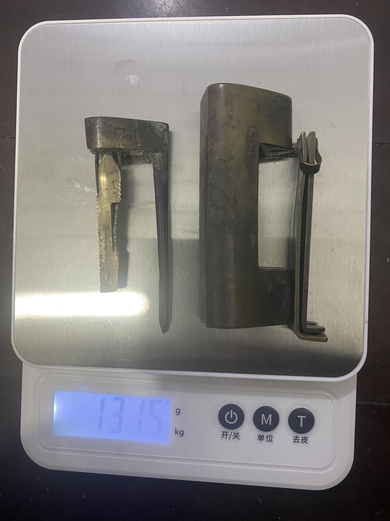 江南站杂件场 清代名家铜锁，带钥匙，可以打开