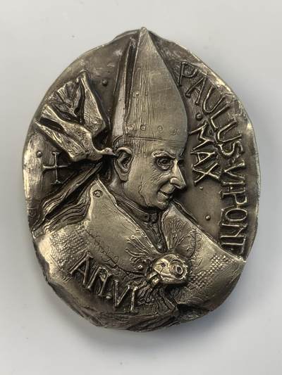 掌中浮雕-藏着的欧洲第047场 - 1968年梵蒂冈保罗六世增加联合国教士银章 ，约 36 X 45mm，47.22g，盒子有破损如图