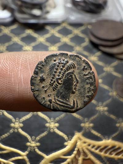 南宋泉阁俄币 外币 国币 专场第二十期 【送拍无额外佣金】 - 古罗马 公元383-408年 东罗马皇帝 阿卡狄乌斯士兵小铜币 文字和头像打制清晰 品相好