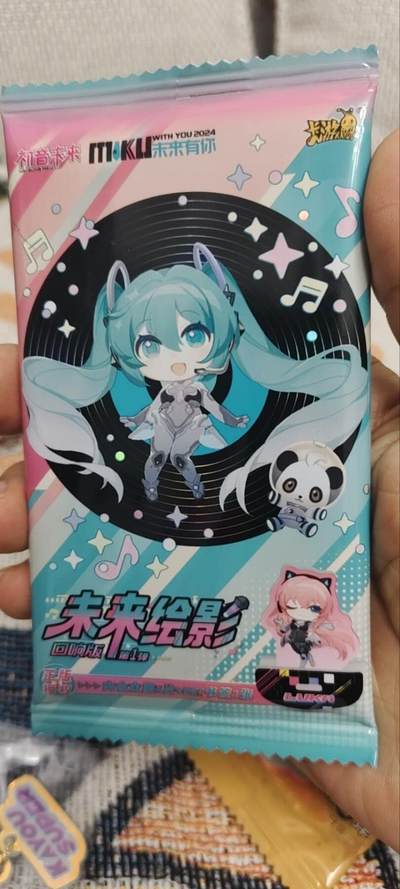 秋原瞳的小店第三十期（卡游三国凑套必备，众多大卡位，总有一个适合你） - 卡游初音未来立牌盲盒