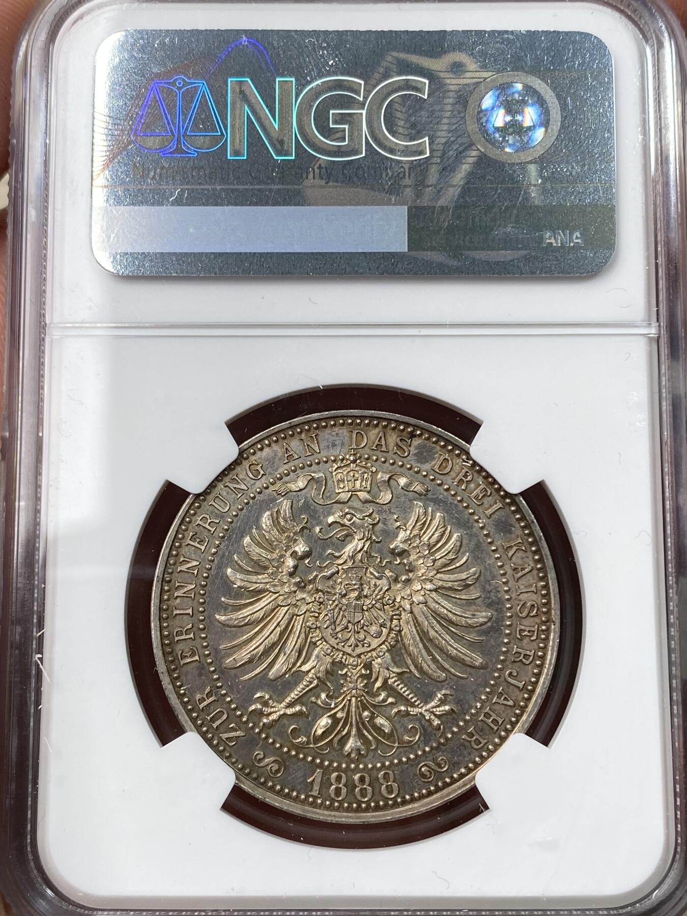 万国钱币拍卖第058期（万国新年大拍） NGC MS63 1888年德国三皇之年普鲁士鹰纪念银章 黄金彩完美包浆 高浮雕喷砂镜面精制三皇全深打的普鲁士鹰少见