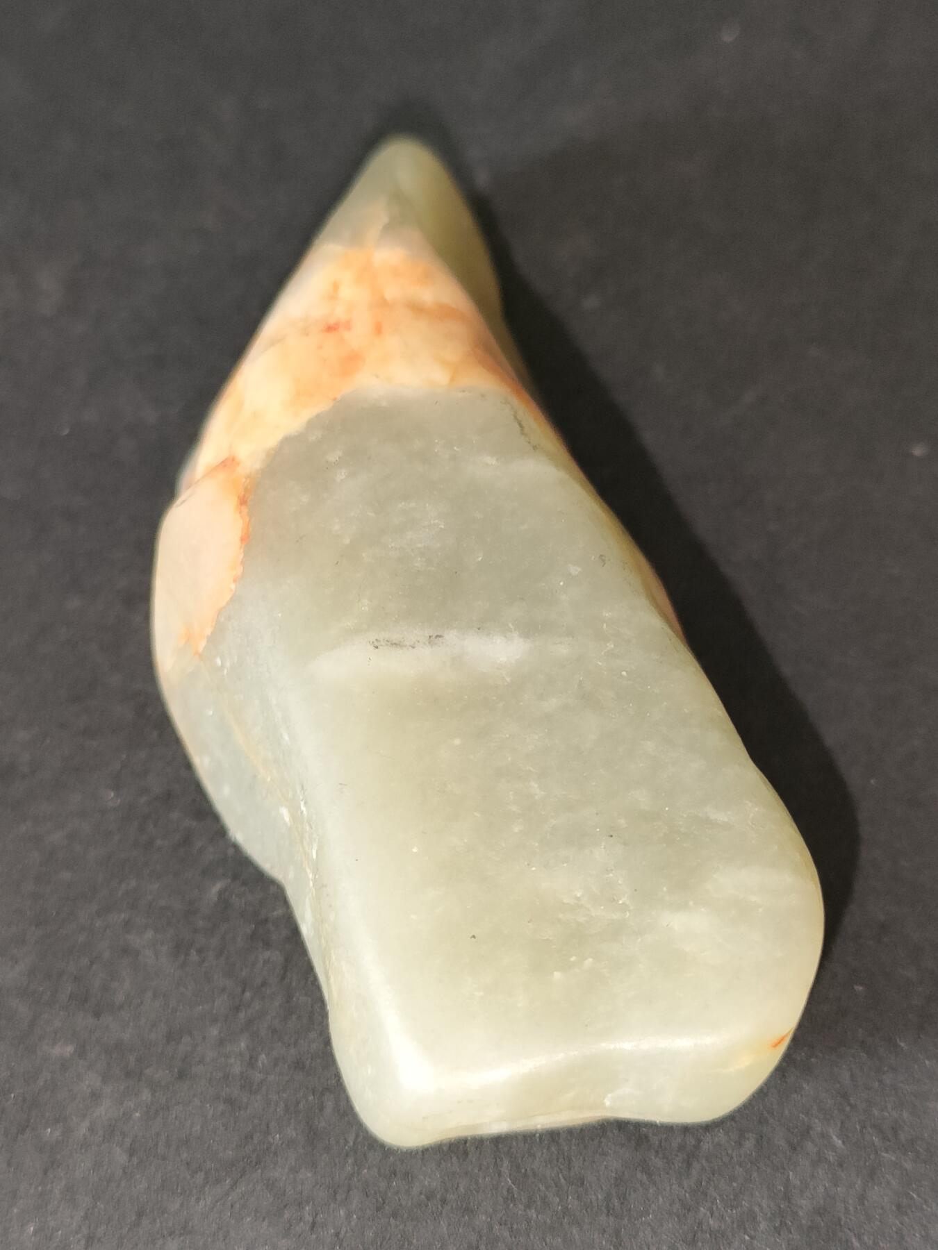 猩哥外币小铺➨【第212场】 和田玉原石27克