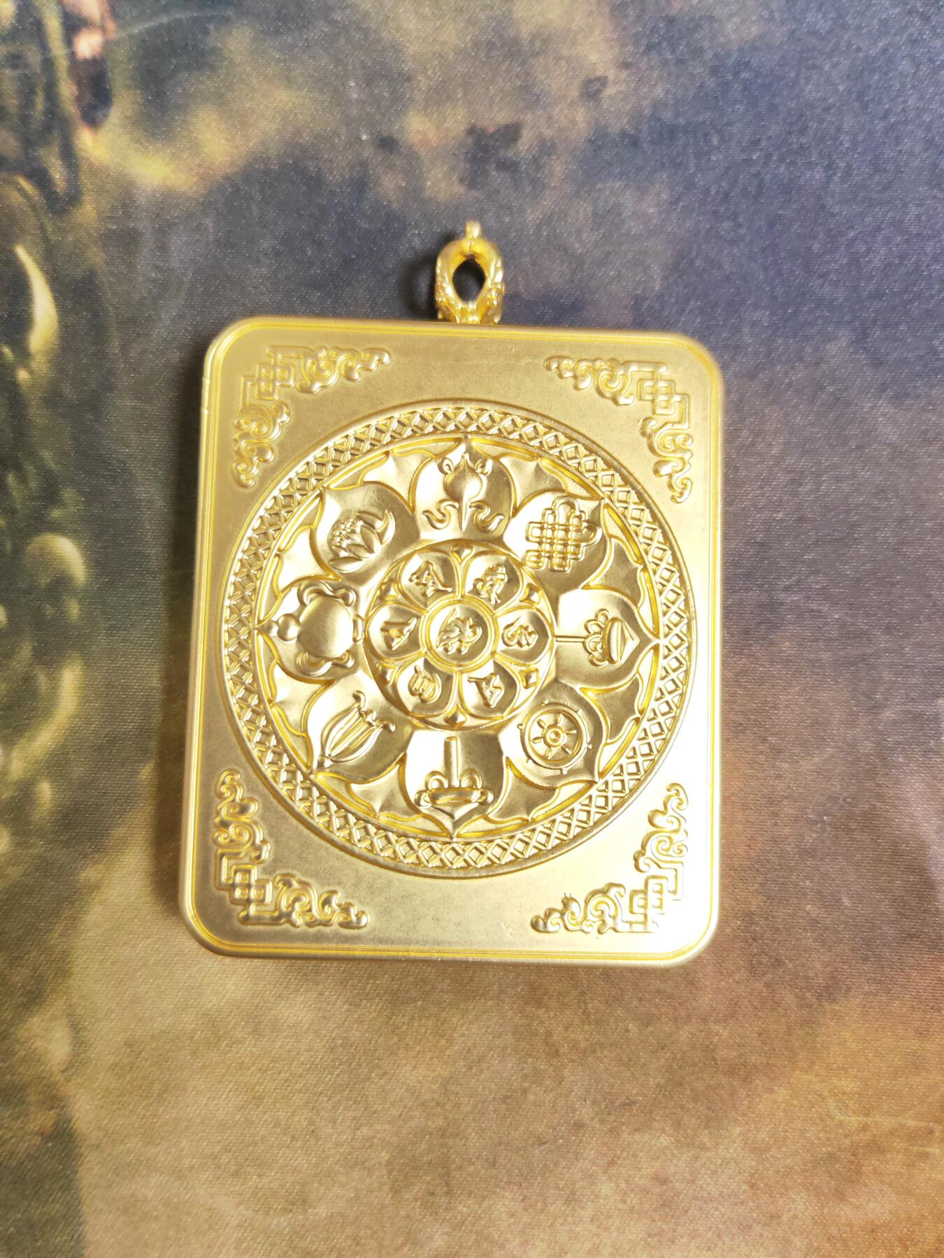 阳大大卡牌拍卖第88期（持续收拍品，周一晚上九点截拍，进群福利早知道） 【定制手绘】找大师定制的唐卡吊坠，非常漂亮，稀缺好物