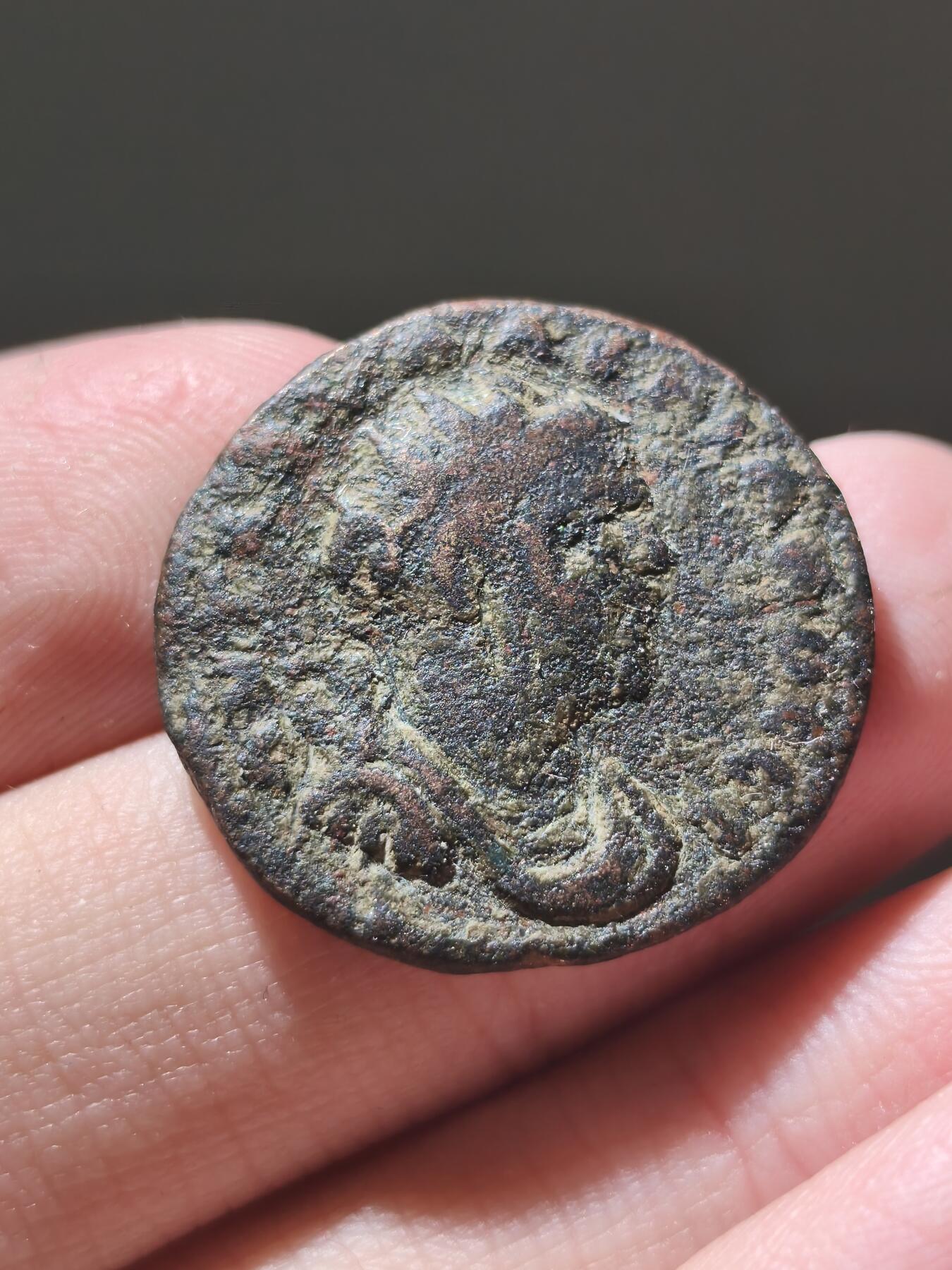 星盘世界钱币十二月二十七日古典币专场 少见 罗马帝国 公元253-260年 瓦莱里安一世 奇里乞亚行省铜币 阿纳扎布斯城（Anazarbus）打制，位于今土耳其阿达纳省  