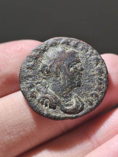 星盘世界钱币十二月二十七日古典币专场 - 少见 罗马帝国 公元253-260年 瓦莱里安一世 奇里乞亚行省铜币 阿纳扎布斯城（Anazarbus）打制，位于今土耳其阿达纳省  