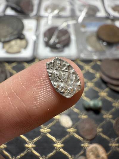 南宋泉阁俄币 外币 国币 专场第二十期 【送拍无额外佣金】 - 沙俄 彼得一世 半戈比小银币 小样 0.3g左右 鱼鳞币 细节还行 老包浆通货好品