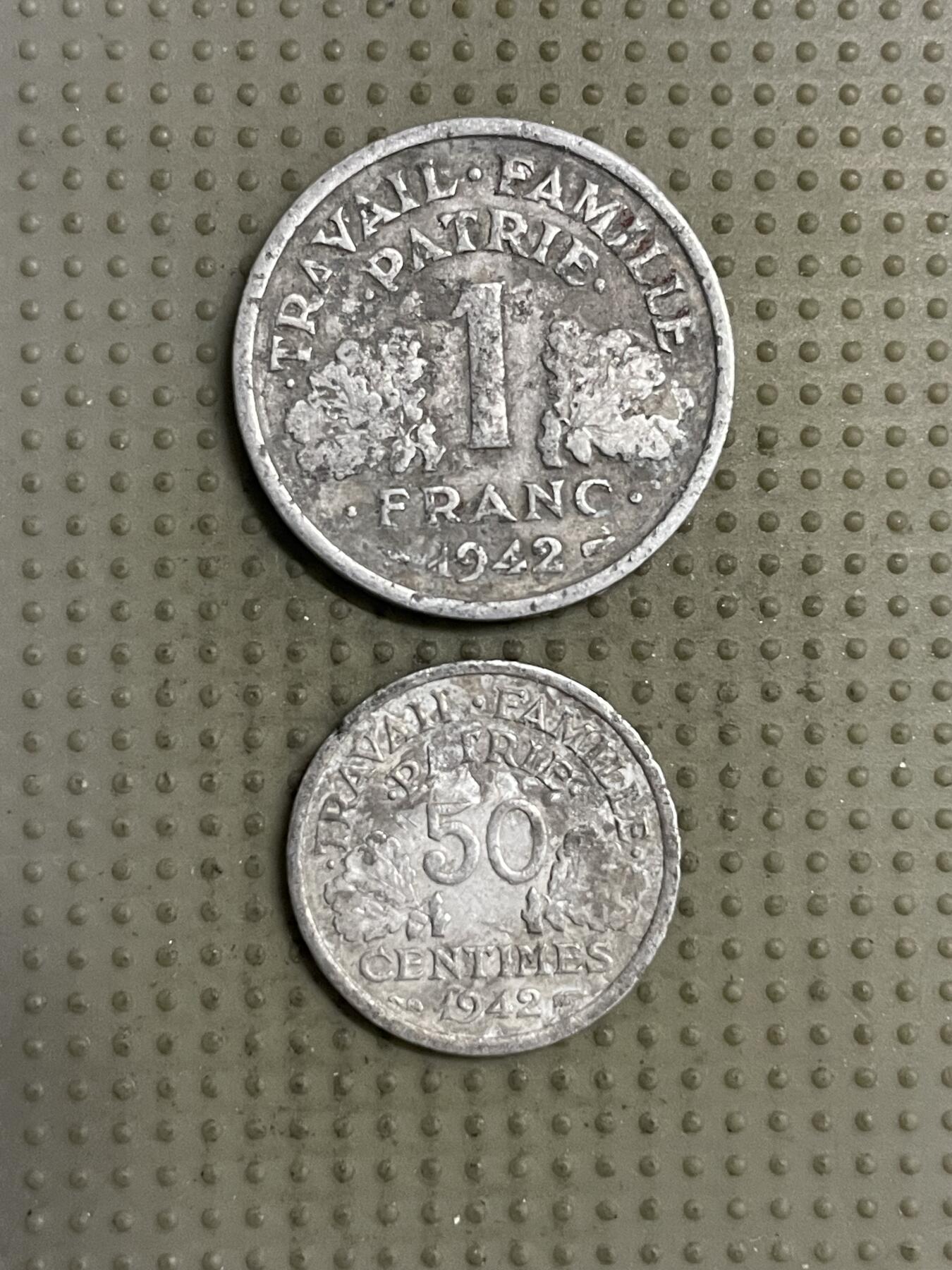 2025年第143场各国散币拍卖（总第143场） 维希法国1942年2枚