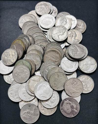 文馨钱币收藏第 286 场，圣诞节专场【 长期接收代拍品低至 0 佣金】 - 好品澳大利亚女王头像各年份，各时期 20 分鸭嘴兽 80 枚未挑，原光很多，零售也要一块多一枚了