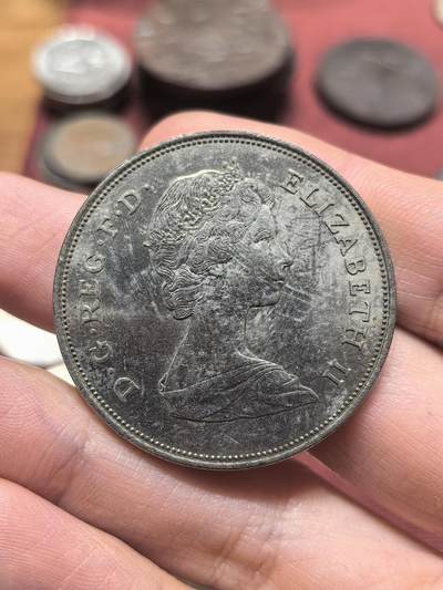 南宋泉阁俄币 外币 国币 专场第二十期 【送拍无额外佣金】 - 英国 1981年 伊丽莎白二世 黛安娜王妃结婚纪念大型铜镍币 好品 镜面工艺