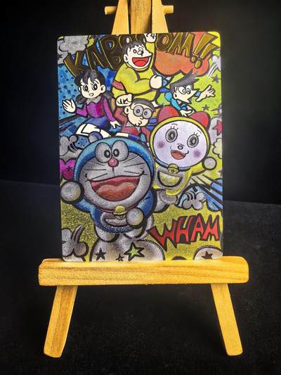 无佣金 不寄存 不收拍 这期链接少  主攻奇点（有大佬赞助）需要多宫大佬请私聊 部分卡牌设有底价（不想玩的那么累，即使有底价也会比市场价便宜的多，懂的自然懂） 拒绝小号抬价 大家放心拍 所有拍品部分套有卡膜 部分卡牌多宫 自制卡牌 不包厂瑕 放大镜 品控 勿拍 流拍商品会循环 感谢大家支持 留个关注 不定时上新 谢谢 - 奇点卡牌 手绘哆啦A梦