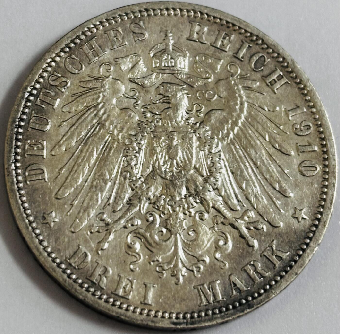 文馨钱币收藏第 286 场，圣诞节专场【 长期接收代拍品低至 0 佣金】 转光极美品 1910 年德国普鲁士威廉二世 3 马克银币 A 版，目测 AU 品以上，原汁原味