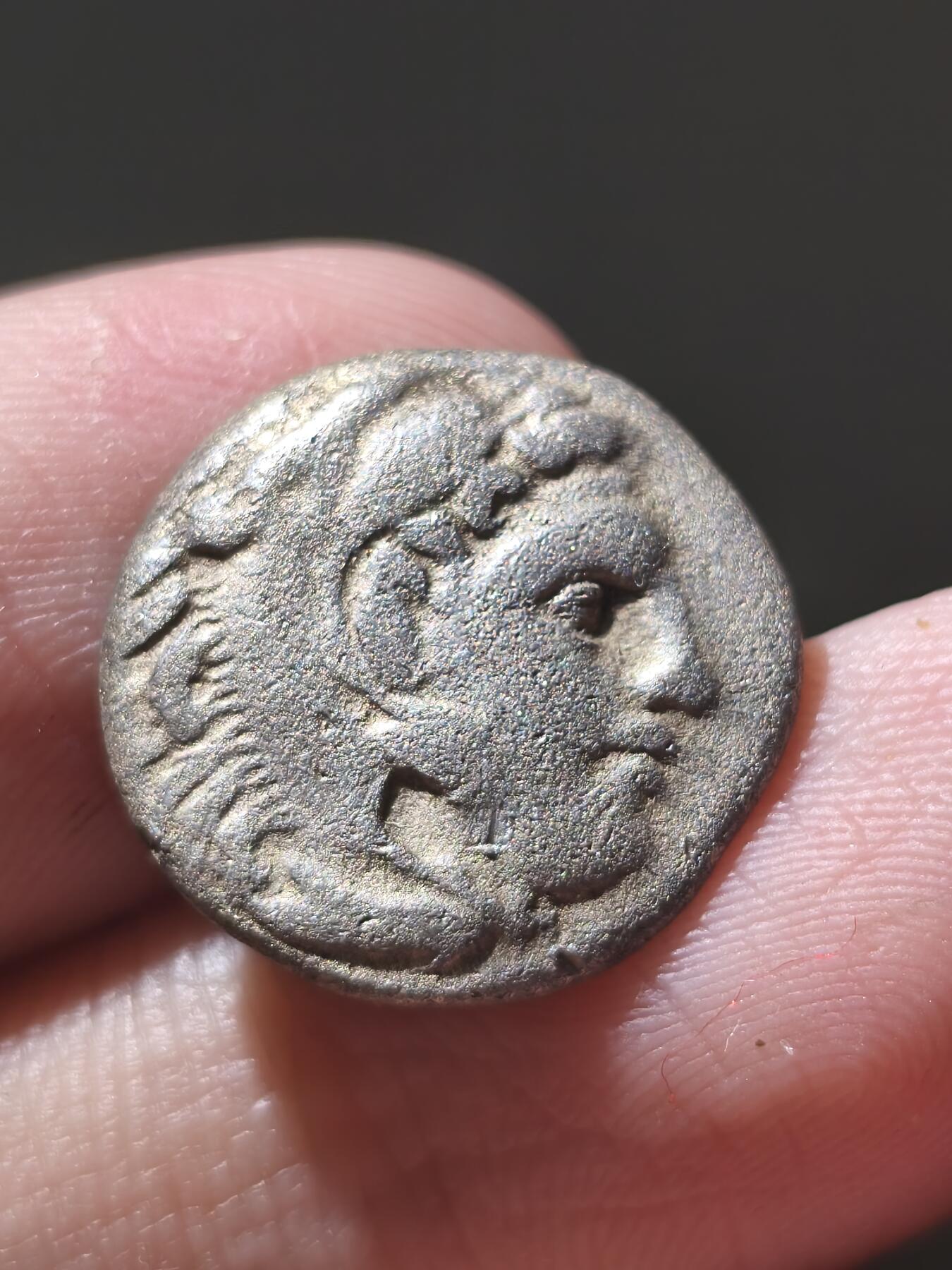 星盘世界钱币十二月二十七日古典币专场 亚历山大大帝狮皮1德拉克马银币 - 色雷斯总督/国王 利息马库斯签字版1德 少见的狮皮类型 亚帝近身护卫官 签本人名字的很难得