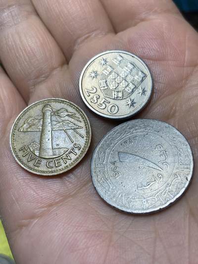 2025年第一百三十九场(总第一百六十五场）外国好品散币场(免佣金) - 散币3枚：巴巴多斯🇧🇧1973年5分，葡萄牙🇵🇹1964年2. 5埃斯库多，阿尔及利亚🇩🇿1964年1第纳尔