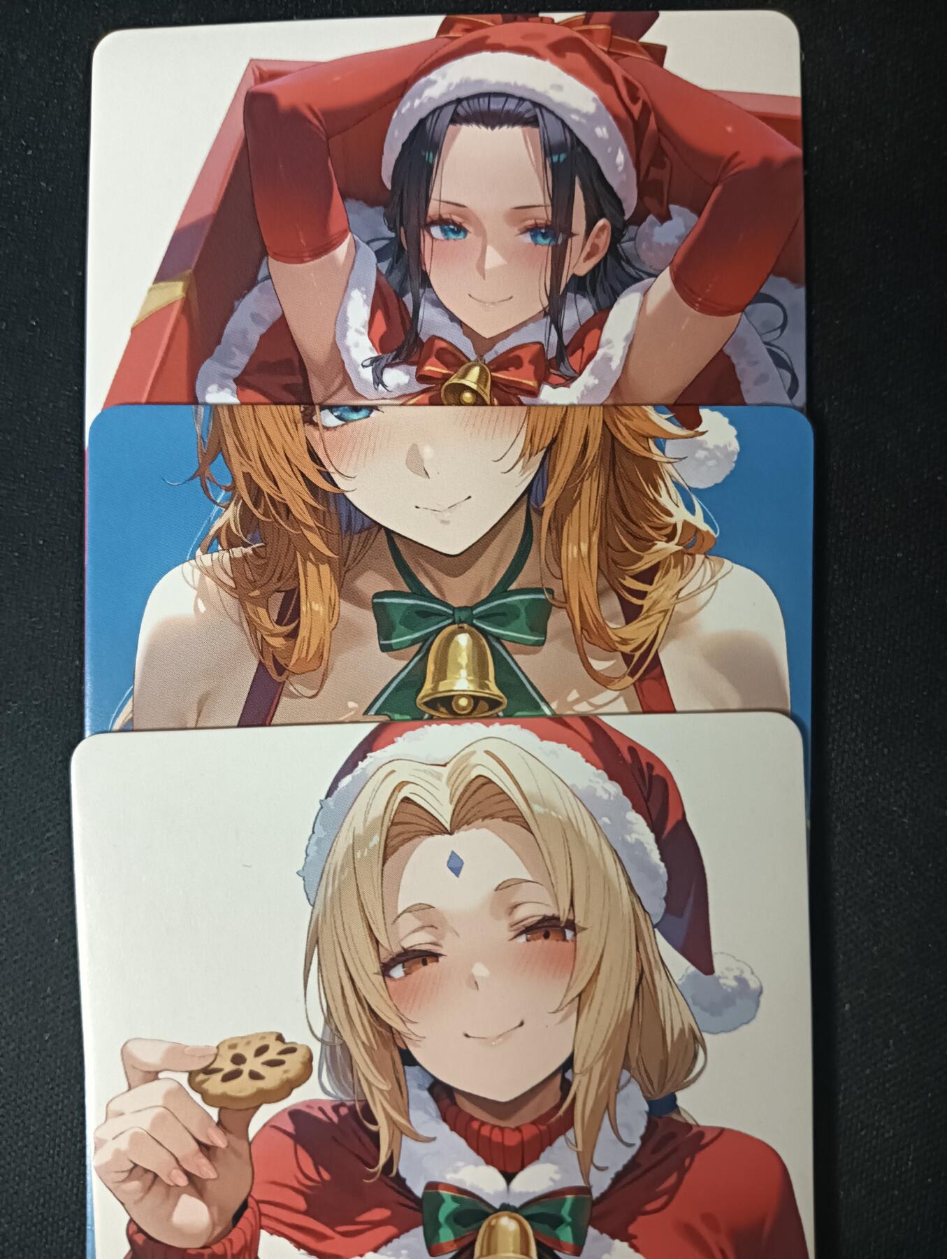 花开卡拍第53期（12月28号周日截拍，品控勿拍!!!拍品不寄存，运费5元，自制卡难免瑕疵，可能存在轻微撞角爆边等出厂瑕疵，品控介意勿拍！） 皇帝新衣 罗宾松本乱菊纲手 圣诞大雷篇 小套3张 折光彩闪