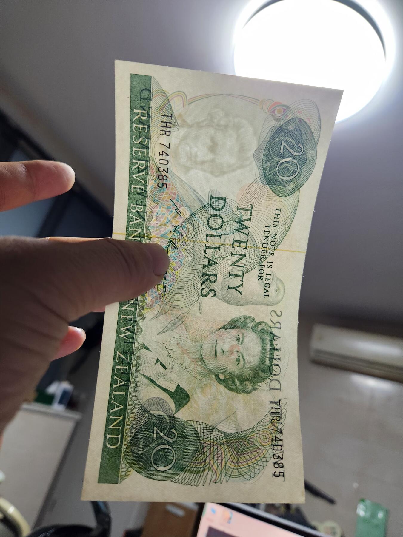 12月21号晚上8点 外国纸币自动截拍第75场