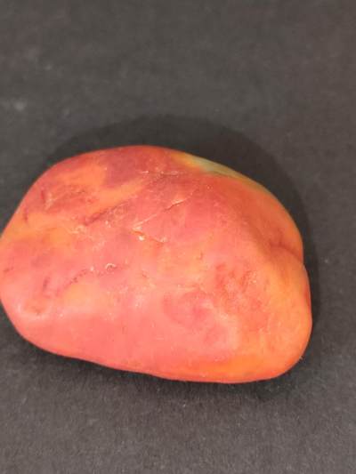 猩哥外币小铺➨【第212场】 - 和田玉原石22克