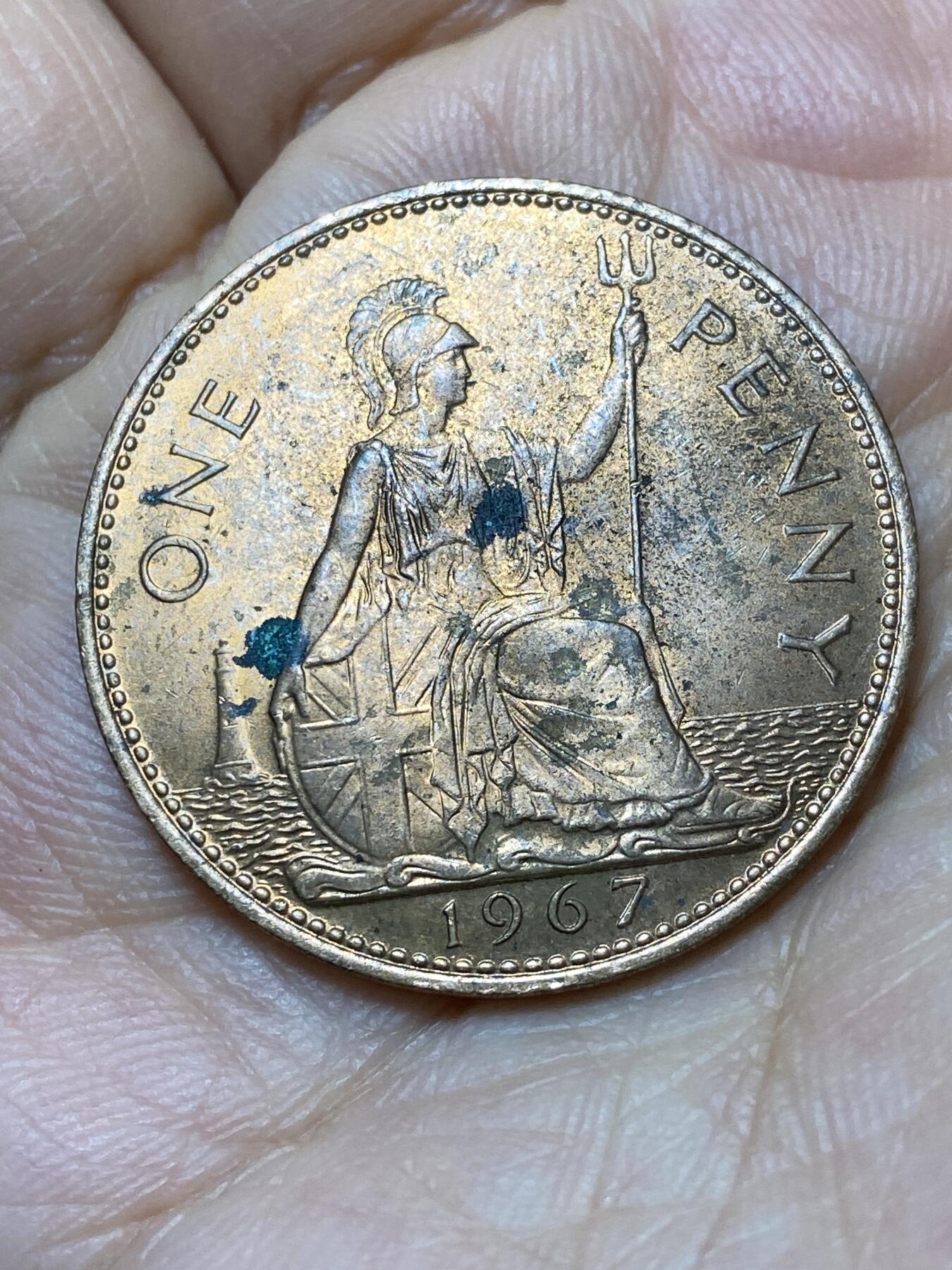 2025年第一百三十九场(总第一百六十五场）外国好品散币场(免佣金) 英国🇬🇧1967年1便士(伊丽莎白二世青年桂冠第二版，普制币关门年)