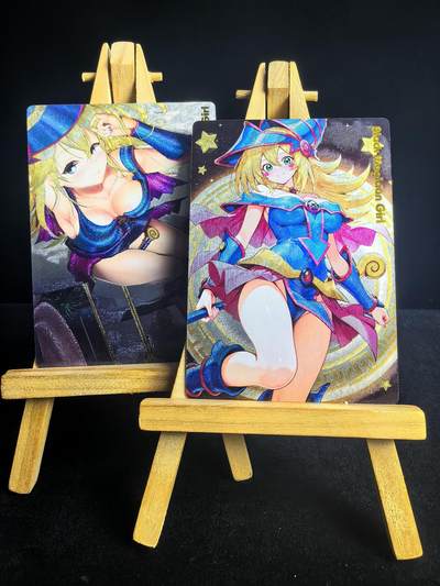 无佣金 不寄存 不收拍 这期链接少  主攻奇点（有大佬赞助）需要多宫大佬请私聊 部分卡牌设有底价（不想玩的那么累，即使有底价也会比市场价便宜的多，懂的自然懂） 拒绝小号抬价 大家放心拍 所有拍品部分套有卡膜 部分卡牌多宫 自制卡牌 不包厂瑕 放大镜 品控 勿拍 流拍商品会循环 感谢大家支持 留个关注 不定时上新 谢谢 - 奇点卡牌 黑魔女粗闪2张