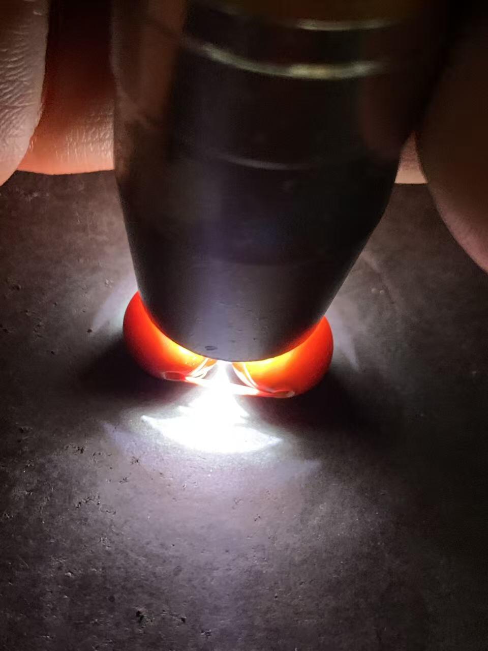 精美高玉化枣红缠丝玛瑙腰珠一对，。