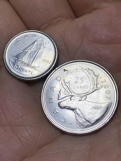 2025年第一百三十九场(总第一百六十五场）外国好品散币场(免佣金) - 好品加拿大🇨🇦2枚：2007年10分，25分(伊丽莎白二世老年枫叶标)
