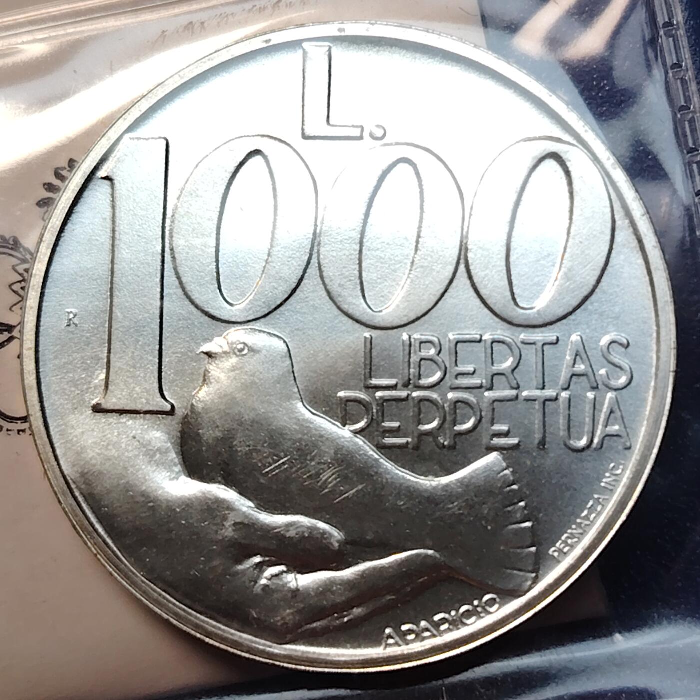 布加迪🐬～世界钱币(上海)🌾第 266 期 /  各国套币和散币