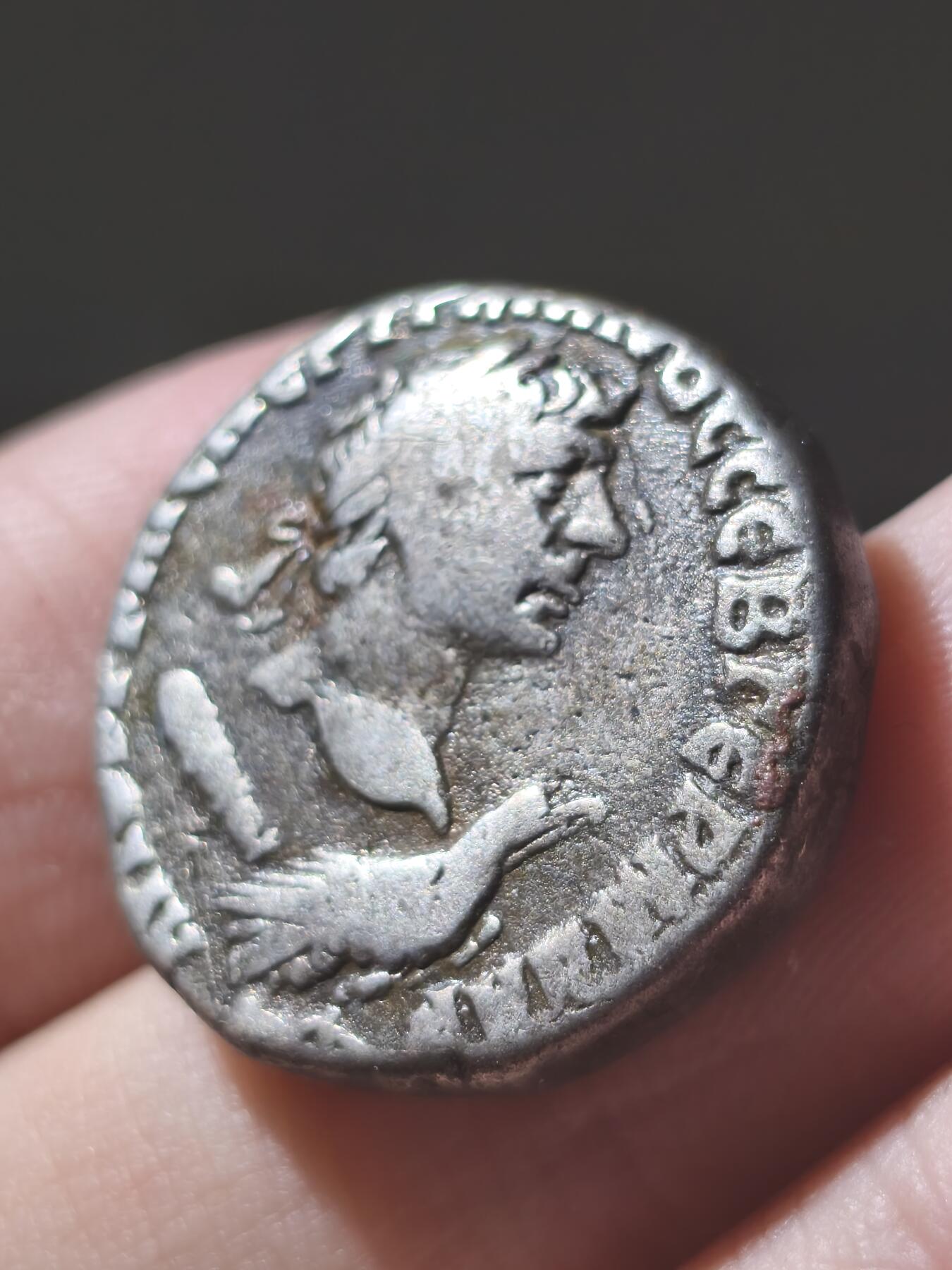 星盘世界钱币十二月二十七日古典币专场 典藏精品！古罗马帝国-五贤帝图拉真 东方地区行省4德拉克马大银币 早期高银！背面迈乐卡特（腓尼基地方神）厚重美品