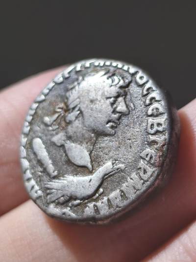 典藏精品！古罗马帝国-五贤帝图拉真 东方地区行省4德拉克马大银币 早期高银！背面迈乐卡特（腓尼基地方神）厚重美品