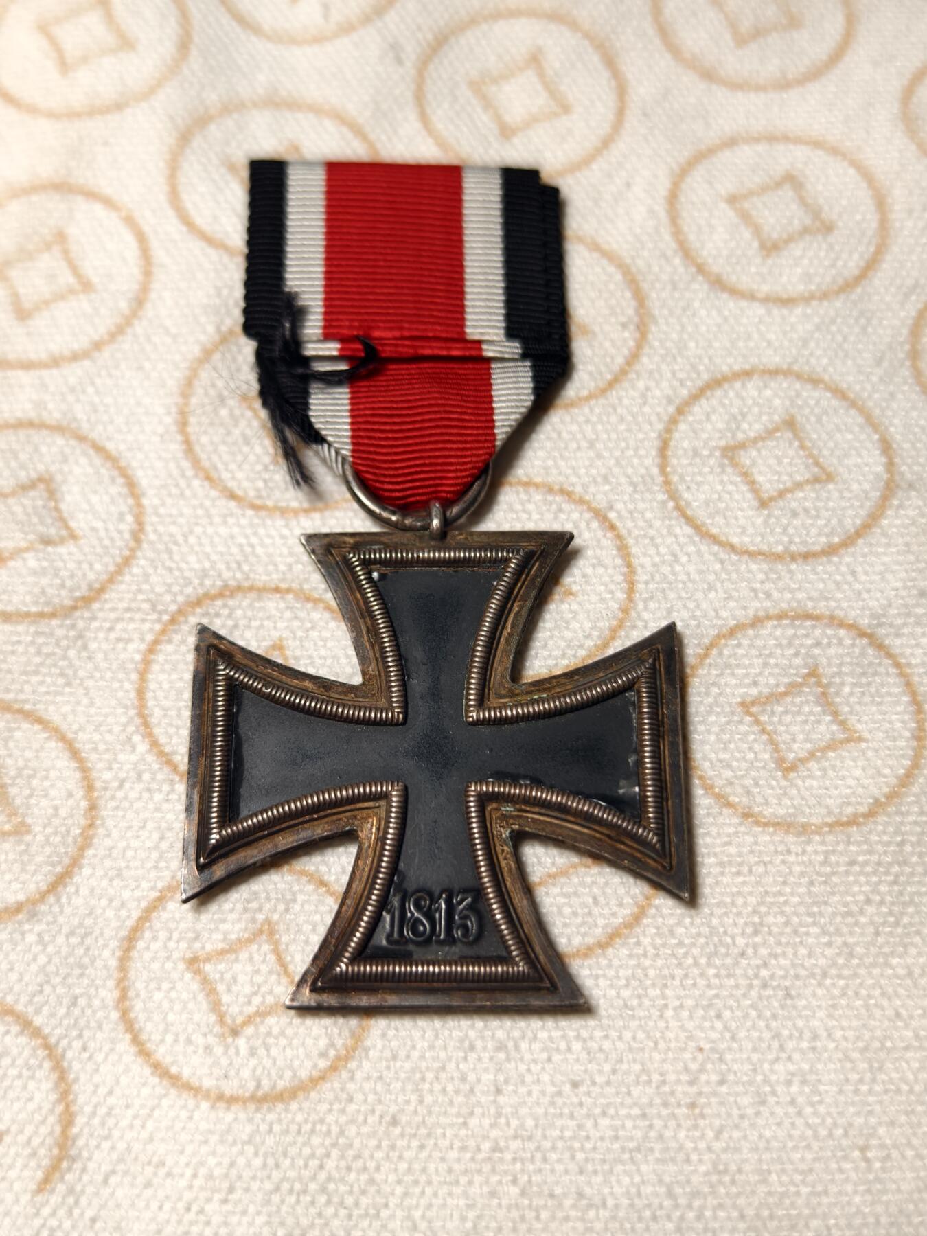 抚柳草堂-第三期章牌钱币 奖章勋章限时免佣 满百包邮 放漏专场 1939德三 二级铁十字勋章 品相如图