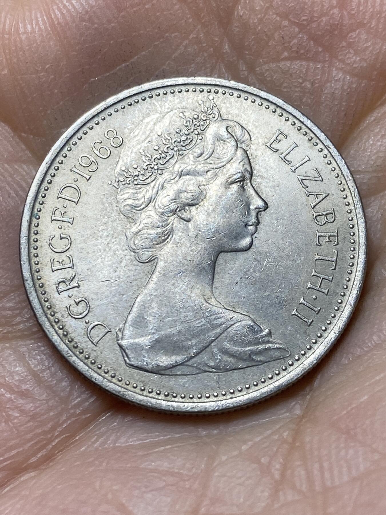 2025年第一百三十九场(总第一百六十五场）外国好品散币场(免佣金) 英国🇬🇧1968年5新便士(伊丽莎白二世中年花冠，十进制第一版首发年)