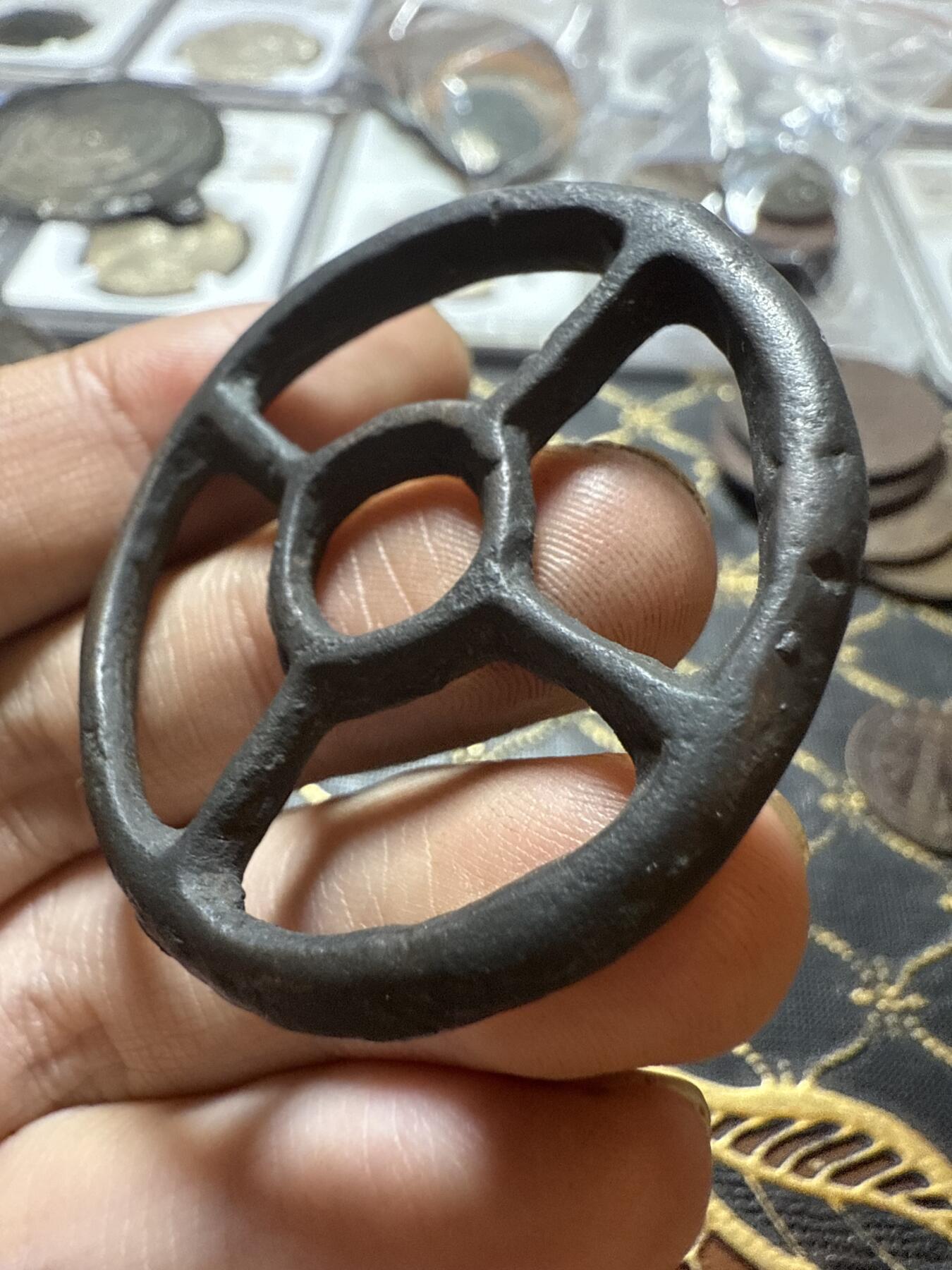 南宋泉阁俄币 外币 国币 专场第二十期 【送拍无额外佣金】 中世纪 草原文化 铜护身符 少见 中大尺寸 传世皮壳 好品