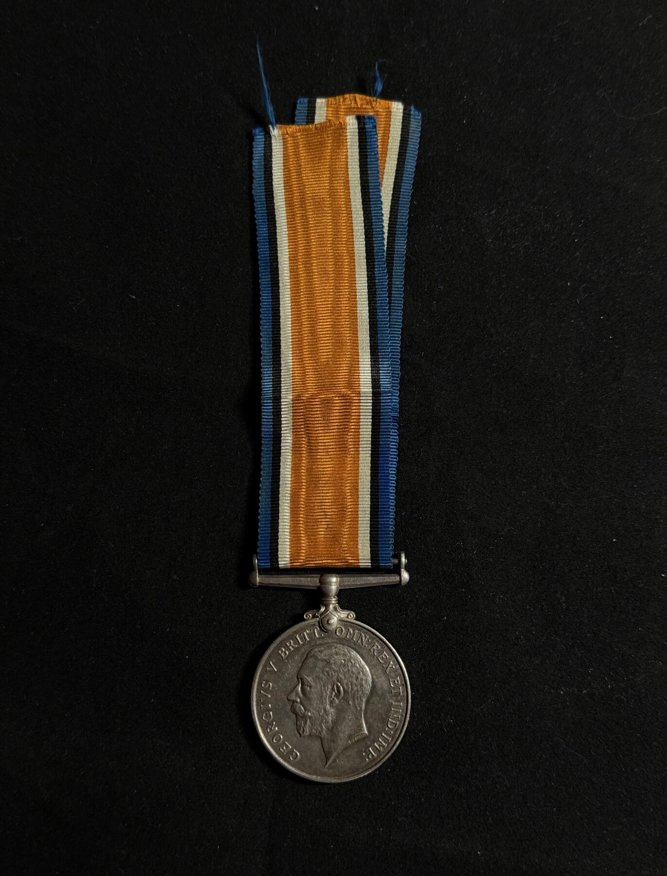 欢庆元旦！戎马世界章牌大赏第109期元旦大拍 英国一战战争奖章，银制，超长绶带，重约33g