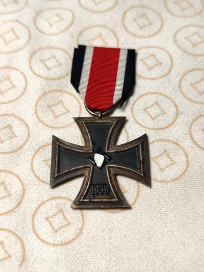 抚柳草堂-第三期章牌钱币 奖章勋章限时免佣 满百包邮 放漏专场 - 1939德三 二级铁十字勋章 品相如图