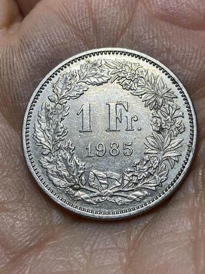 2025年第一百三十九场(总第一百六十五场）外国好品散币场(免佣金) - 瑞士🇨🇭1985年1法郎(第五版，无标版)