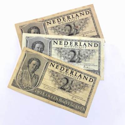 各国外币第104期 无佣金 - 荷兰2.5盾 1949年 3张