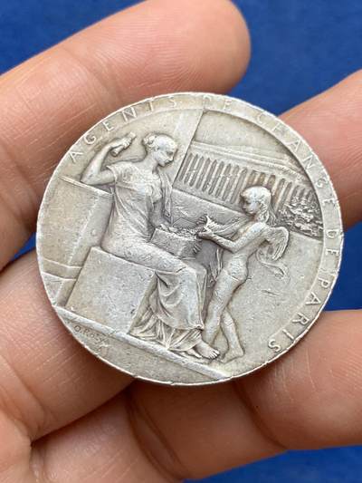 《竞宝斋》第449场 周日，周一，周二  3场连拍 （全场包邮，欢迎送拍） 法国1898年巴黎证券交易所纪念银章，Roty罗蒂作品，丰饶角AR，37mm，20.3克