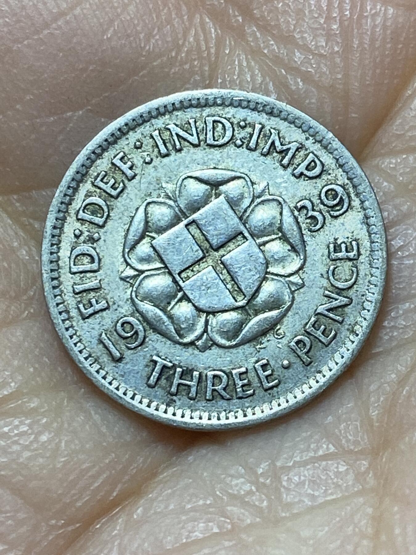 2025年第一百四十四场(总第一百七十场）品种丰富英国一线回流散币年末特拍场第一场(免佣金)