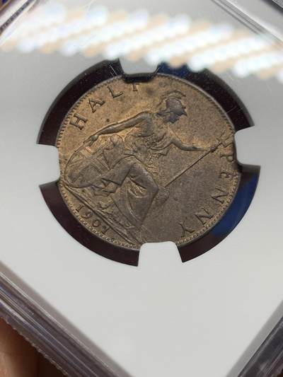 《竞宝斋》第449场 周日，周一，周二  3场连拍 （全场包邮，欢迎送拍） NGC MS63RB  英国1901年维多利亚1/2便士