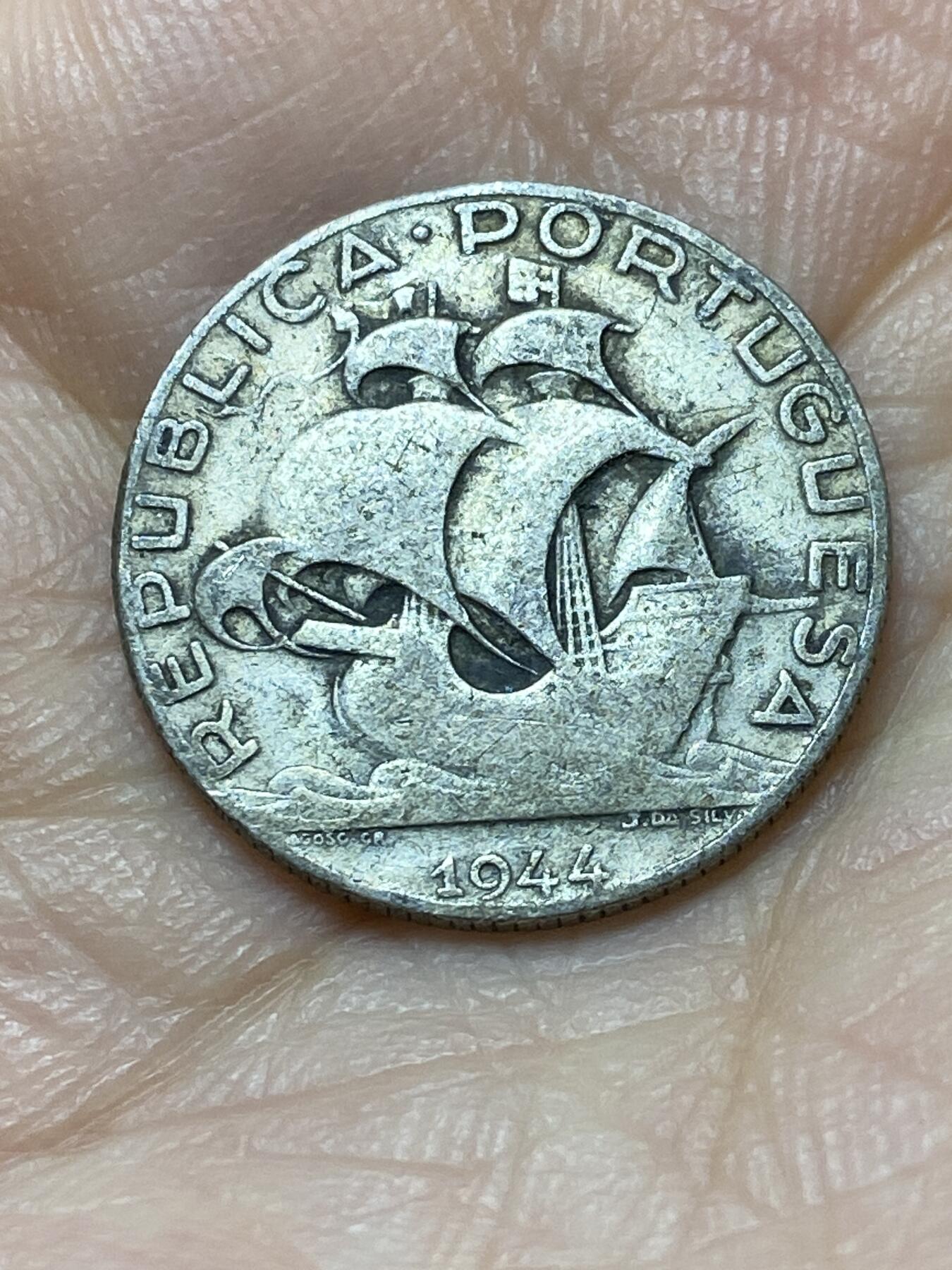 2025年第一百四十四场(总第一百七十场）品种丰富英国一线回流散币年末特拍场第一场(免佣金) 葡萄牙🇵🇹1944年2.5埃斯库多(共和国第四套，650银)