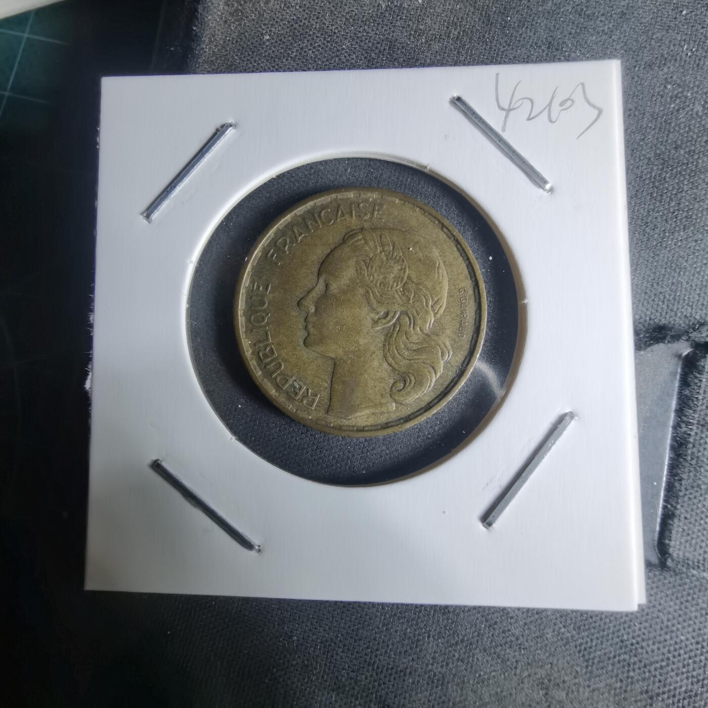 沼泽如烟--第942场 法国1952年20法郎