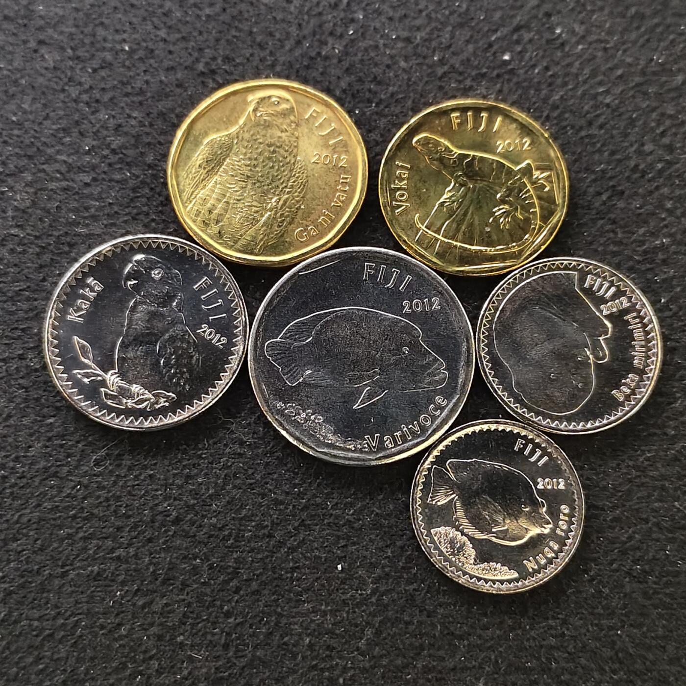 【全场包邮】纯粹捡漏拍488场（免费代拍第25场） 斐济2012年新版6枚套币