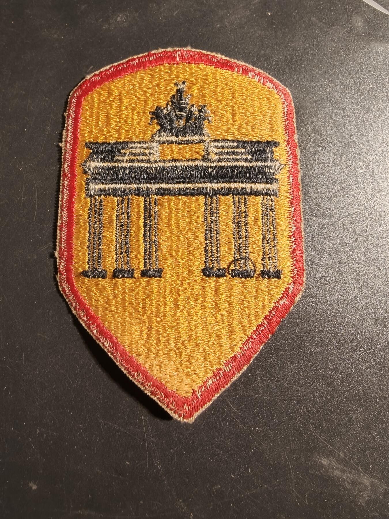 老王徽章第171期 美国陆军柏林区占领军臂章