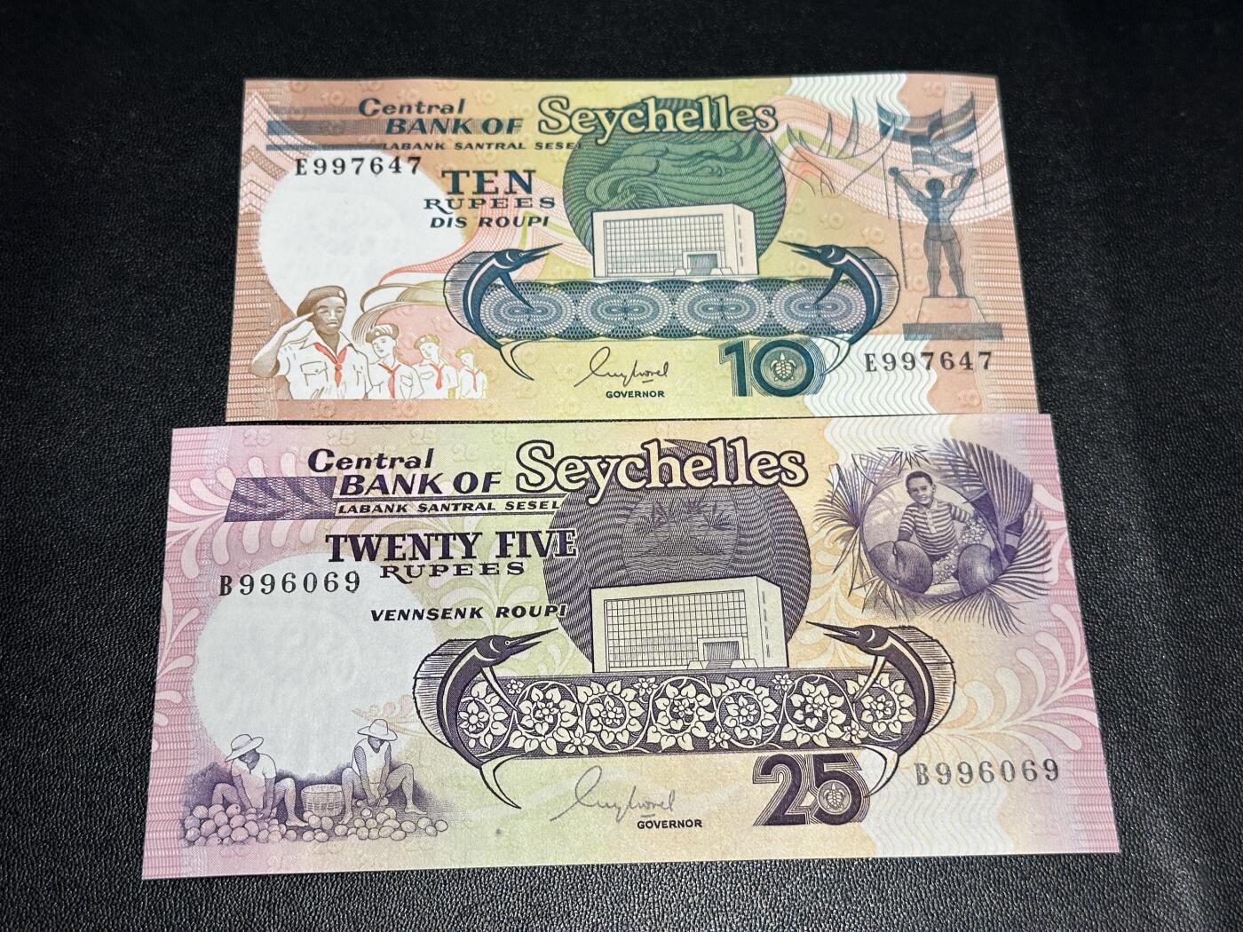 《外钞收藏家》第五百九十六期（精品大拍场）（本平台长期征集拍品、欢迎藏友们联系合作）