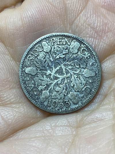 2025年第一百四十四场(总第一百七十场）品种丰富英国一线回流散币年末特拍场第一场(免佣金) - 英国🇬🇧1933年6便士银币(乔治五世第五版，500银)