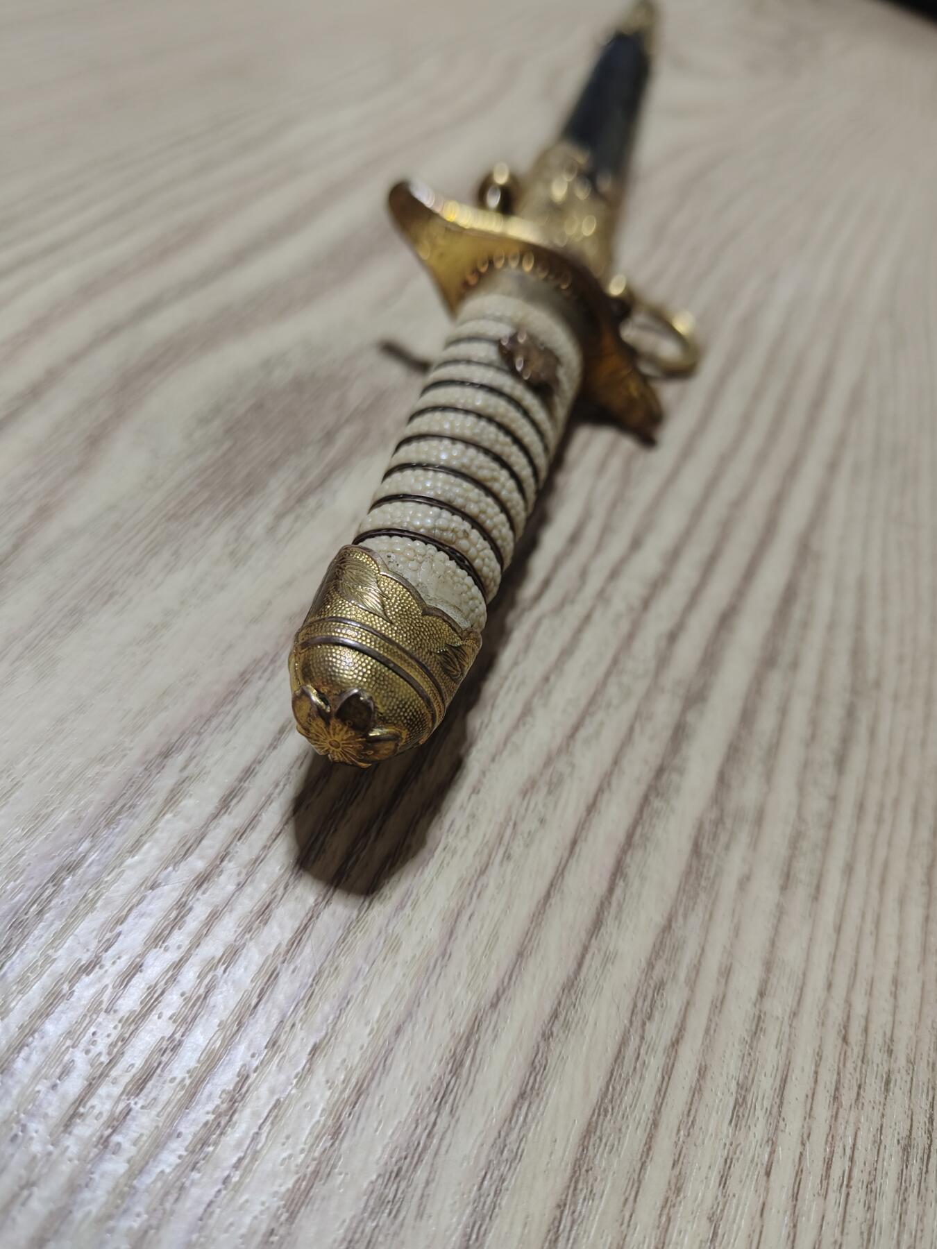 0元起拍勋章 第320期 咸鱼国勋章拍卖专场 12月21日（周日）下午6：00开始 jp战时海军短丨剑 合法未开刃