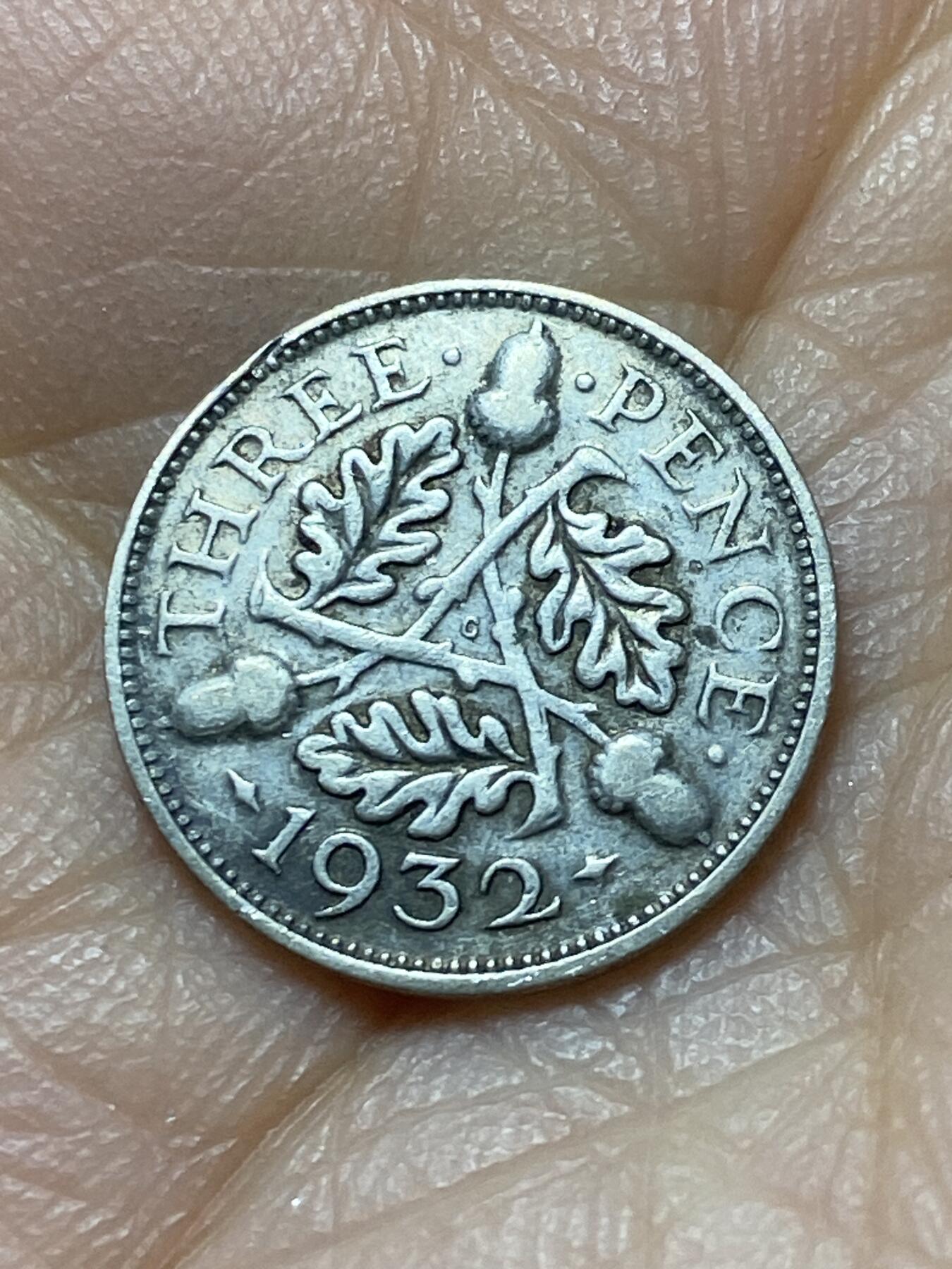 2025年第一百四十四场(总第一百七十场）品种丰富英国一线回流散币年末特拍场第一场(免佣金) 英国🇬🇧1932年3便士银币(乔治五世第四版，500银)