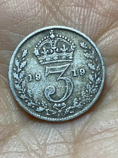 2025年第一百四十四场(总第一百七十场）品种丰富英国一线回流散币年末特拍场第一场(免佣金) - 英国🇬🇧1919年3便士银币(乔治五世第一版，925高银)