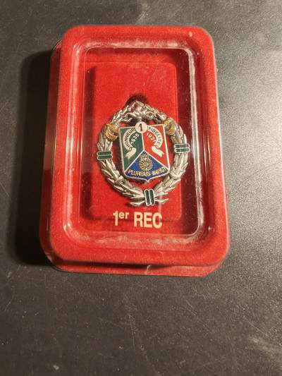 老王徽章第171期 - 法国外籍军团第1骑兵团证章   原盒